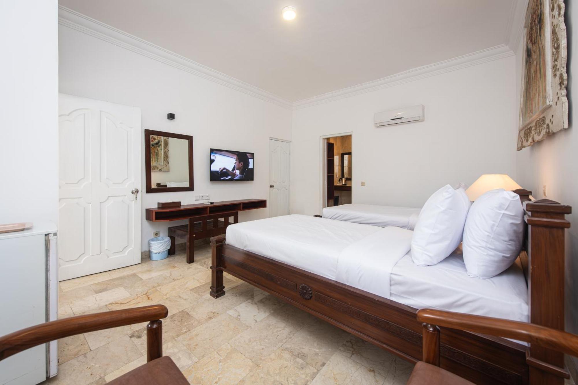 Sari Bunga Kuta Bali 3* Legian