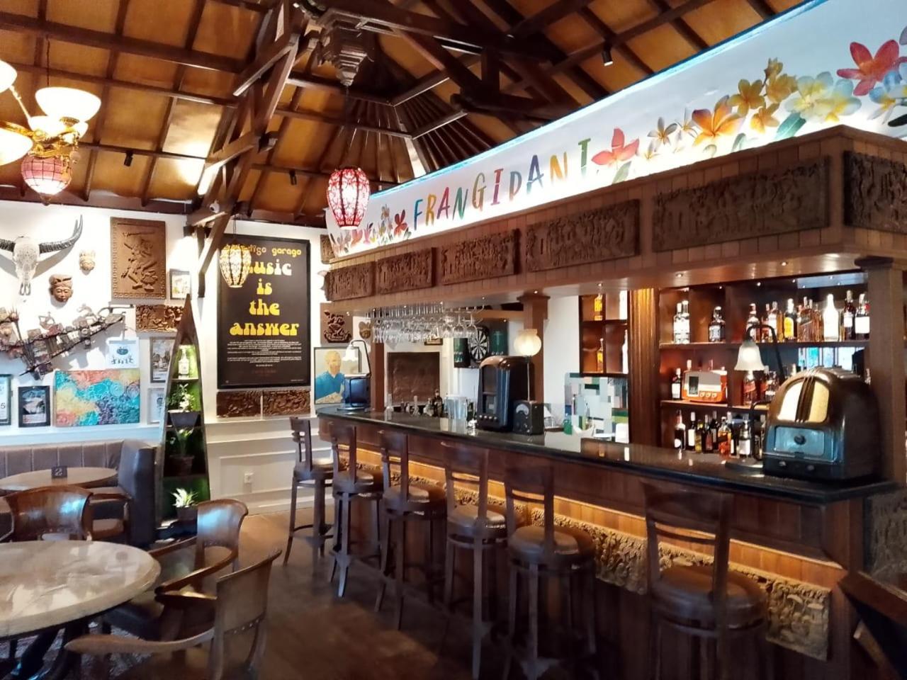 Sari Bunga Kuta Bali 3* Legian