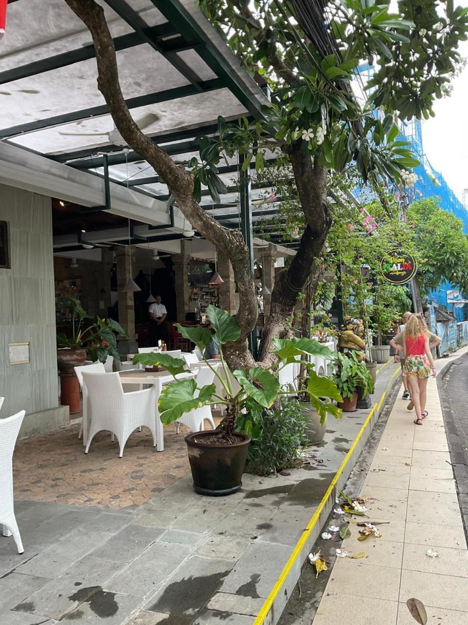 Sari Bunga Kuta Bali 3* Legian